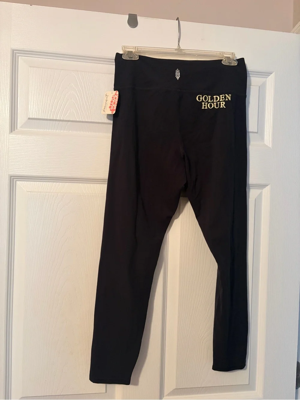 Free People Golden Hour Black High-Waist Performance Leggings + A GIFT 🎁